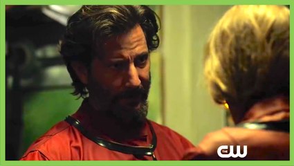 THE 100 5x02 "Red Queen" Scene - Marie Avgeropoulos, Eliza Taylor, Paige Turco, Bob Morley