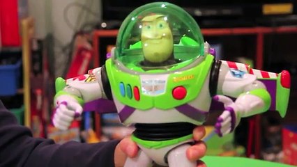 Buzz Lightyear Power Projector Talking Figures Review