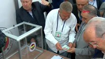 Fenerbahçe Yüksek Divan Kurulu'nda Oy Verme İşlemi Başladı - Hd