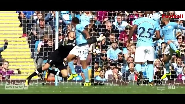 Kevin De Bruyne 2017/2018 - Crazy skills, Assists & Dribblings ● HD