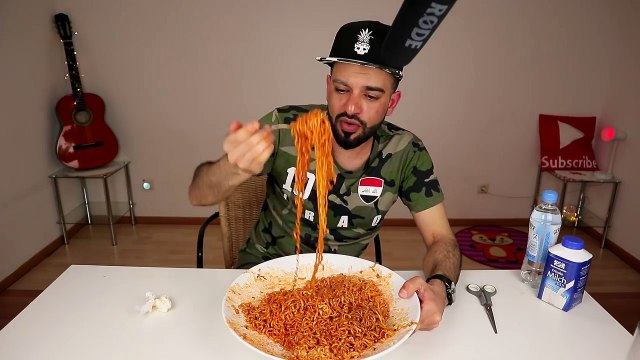 تحدي الاندومي الكوري 2X احر واخطر نودلز بالعالم ( حطمت الرقم القياسي ) CHALLENGE