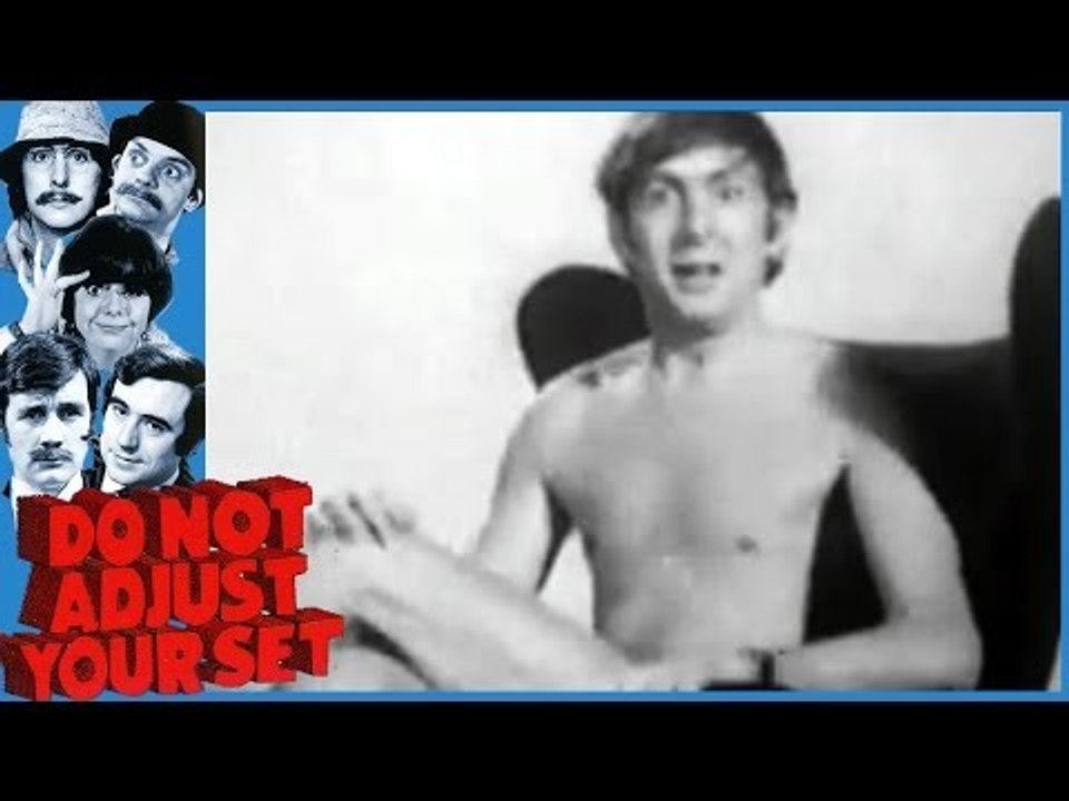 Do Not Adjust Your Set: An Extraordinary Sight - Ep. 1