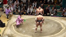 Jonidan ketteisen - Hishofuji (7-0) - Tochinoshima (7-0) , Sumo - Natsubasho '15