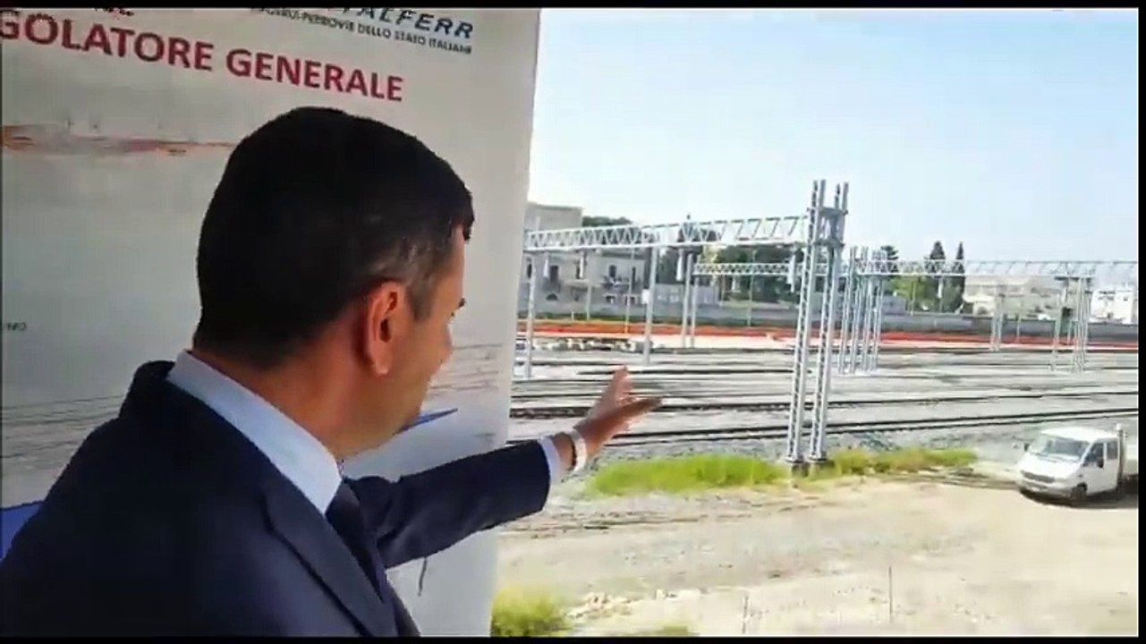 Riorganizzazione della stazione centrale "nuove aree verdi e parcheggi con lo spazio"