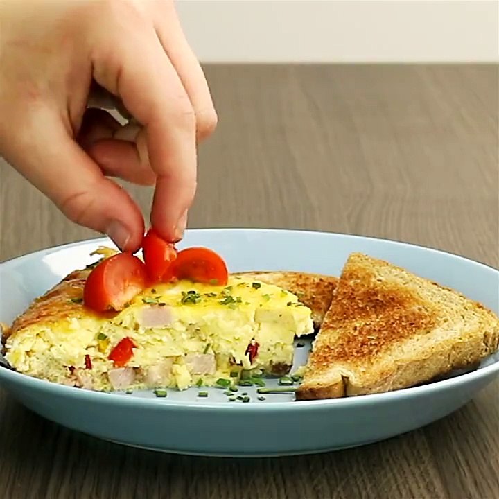 Einfacher geht's nicht: Omelette aus dem Ofen ZUM REZEPT 