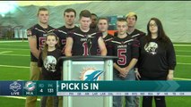 Marjory Stoneman Douglas football player announces Dolphins select Kalen Ballage No. 131