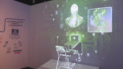 Nuevas tecnologías cosechan éxito en la Feria del Libro de Santo Domingo