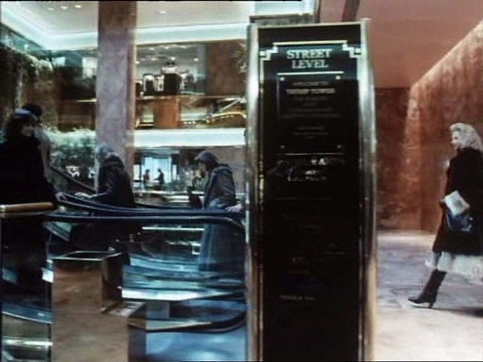 Mike Hammer  S01E09 - Blüten ohne Duft