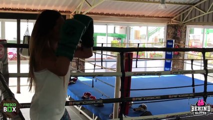 MJP QUITS DURING SPARRING SESSION WITH BILLY JOE "NO MAS"  SAUNDERS