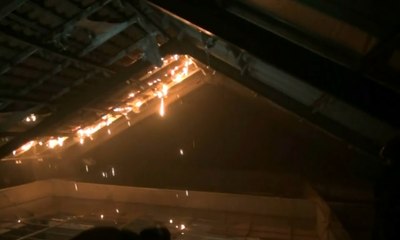 SD di JaktimTerbakar Diduga Akibat Sambaran Petir