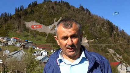 Sakarya’nın en yüksek yaylasına Atatürk ve Türk Bayrağı çizdi