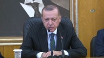 Cumhurbaşkanı Erdoğan:  'Hamd olsun anketlerde Cumhur ittifakının açık ara önde. Rakamsal bir şey bizden beklerseniz bunu vermeyeceğim. Onu zaten sizler yayın grubu olarak yapıyorsunuz, bunu görüyorsunuz. Açık ara Cumhur