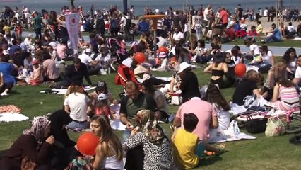 İzmir'in Meşhur Boyozu Kapı Kapış Gitti