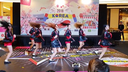 Virus Ladies (Chase Me & Fly High) Dreamcatcher @ Atria Mall