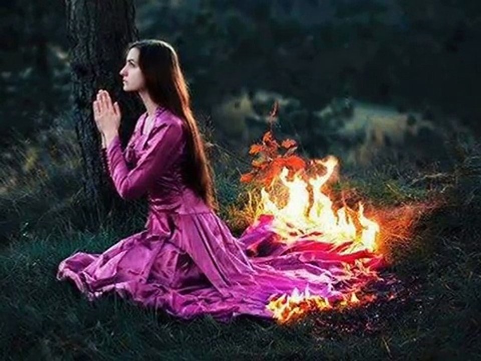 Gözümden Uzağa Bir Yere Gitme Gitme