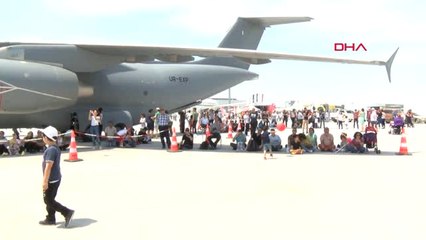 Antalya Eurasia Airshow'da Rus Sukhoi, 5 Milyar Dolarlık 104 Süper Jet Satışı İmzaladı