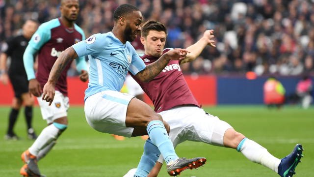 Guardiola frustrated by 'clear' Sterling penalty claim