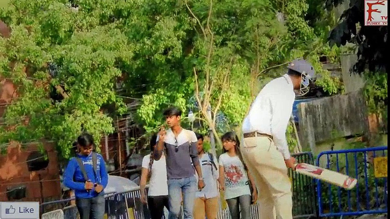 EPIC IPL PRANK 2018! HITTING INVISIBLE BALL PRANK IN INDIA!FUNKY TV | Funny Prenk's and Funny Videos