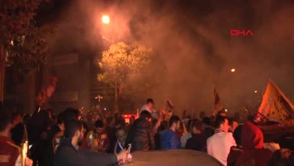 Galatasaray'a Florya'da 'Şampiyon' Gibi Karşılama