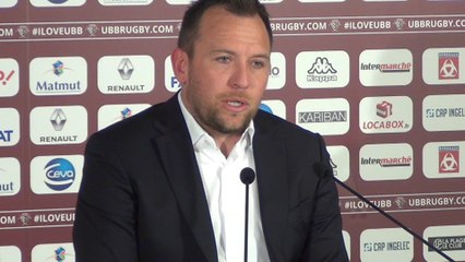 UBB RACING A LA SORTIE DES VESTIAIRES