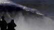 SURF : Record du monde une vague de  25m de haut prise à Nazaré au Portugal