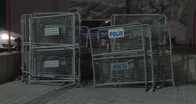 Taksim Meydanı'nda 1 Mayıs Öncesi Güvenlik Önlemleri Alındı