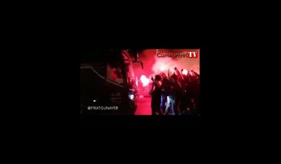 Ümraniye'de Şenol Güneş'e tezahüratlı karşılama