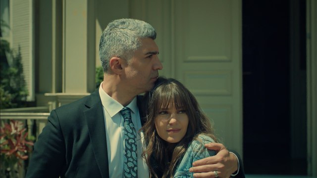 İstanbullu Gelin 47. Bölüm Sezen Aksu - Küçüğüm