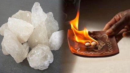 फिटकरी से आज करें ये टोटका, बहुत ही कम समय में मिलेगा धन | Vastu Tips for Alum | Boldsky