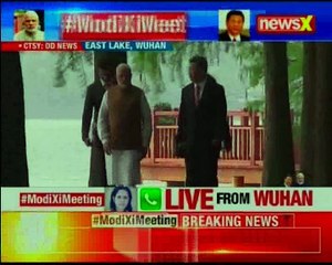 Modi-Xi meet Prime Minister Modi's east lake walk with Xi Jinping