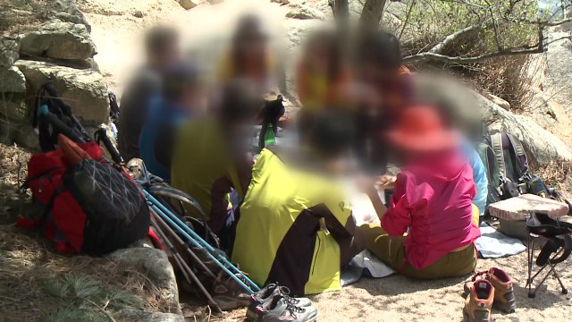 계도 기간 '음주산행' 여전...9월부터 과태료 / YTN