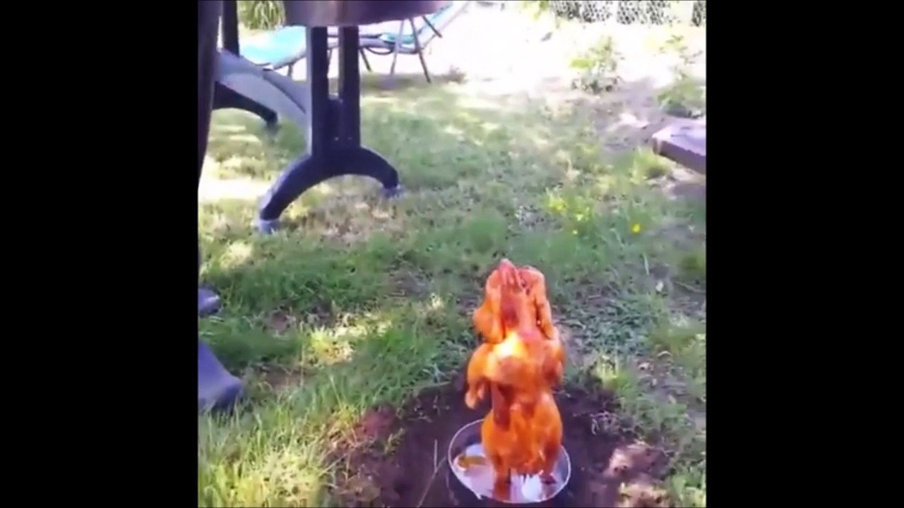 Une technique insolite pour cuire un poulet.. Beaucoup trop efficace !