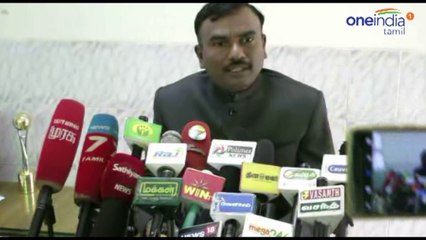 தமிழருக்கு கிடைத்த முதல் விருது- வீடியோ