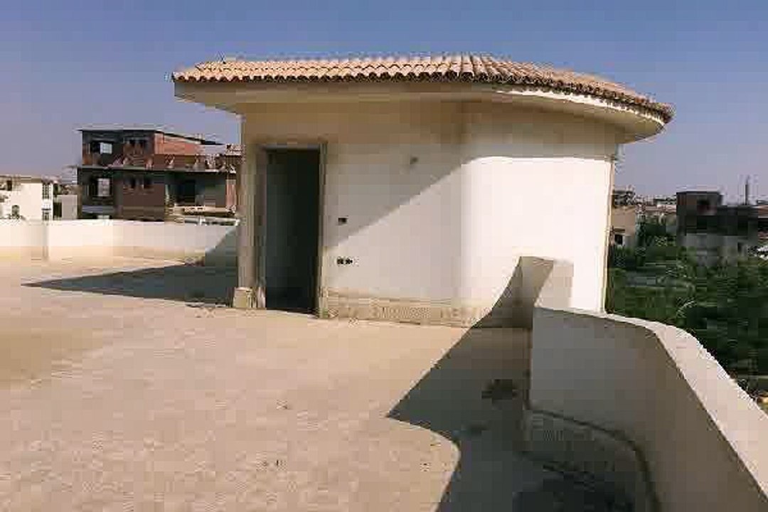 فيلا للبيع في كمبوند جرين لاند بمدينة الشروق