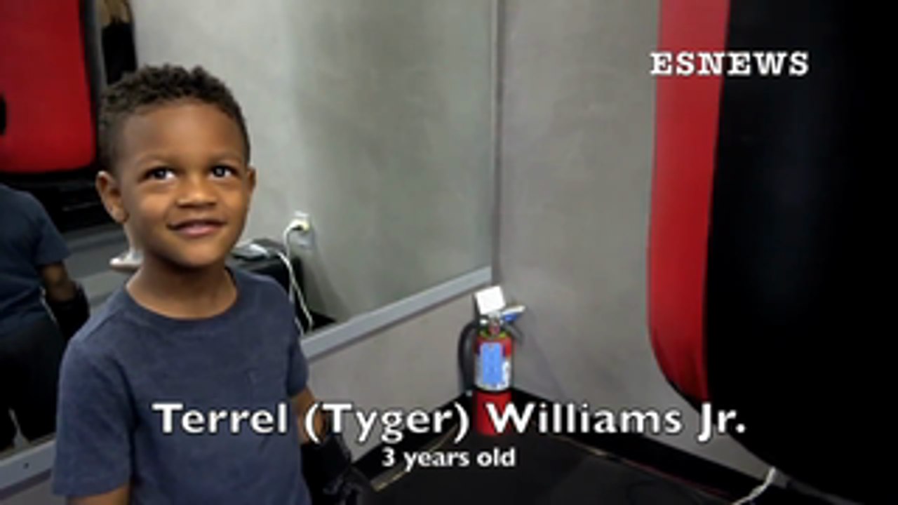 Watch 3-Year-Old 'Rocky' Fan Crush Heavy Bag Li...