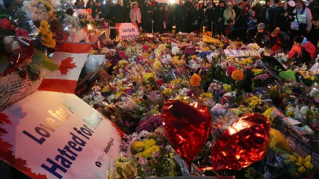 Торонто: акция памяти и скорби