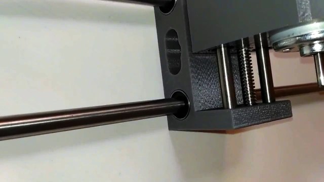 Магазин duxe.ru Люфт линейных подшипников ЧПУ