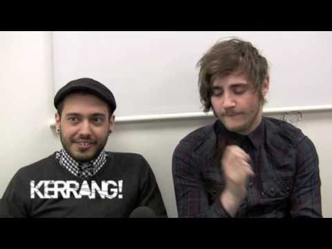 Kerrang! Podcast: Kids In Glass Houses