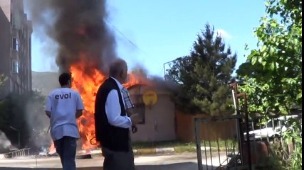 Kaynak Kıvılcımı Büfeyi Alev Topuna Çevirdi