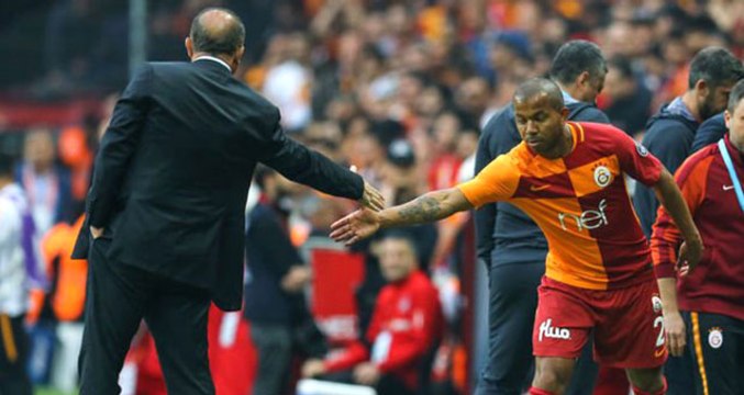 Galatasaray'dan Sakatlığı Bulunan Mariano ve Linnes İçin Açıklama Geldi