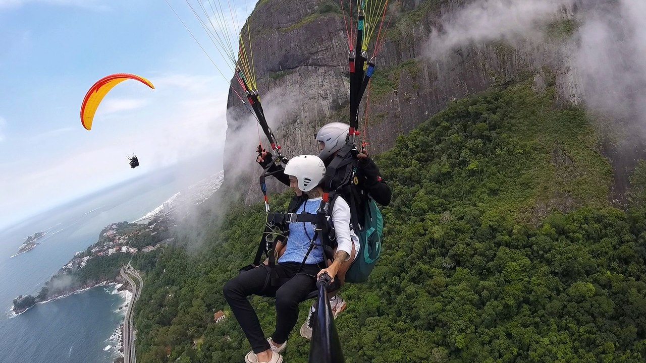 Tandem flight in Rio, Sao conrado