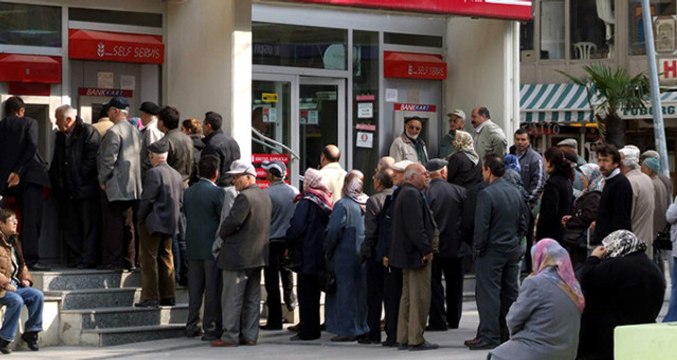 Emeklilere Ramazan ve Kurban Bayramında Biner TL İkramiye Verilecek