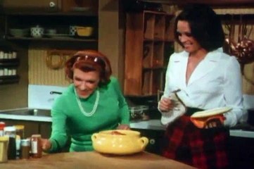 Rhoda S01E16 - Guess What I Got You for the Holidays