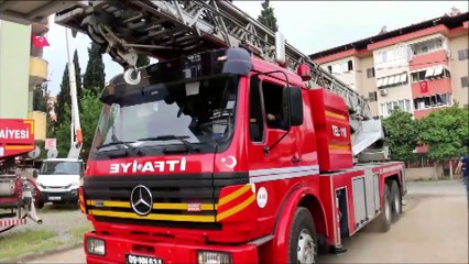 Yangın çıkan apartmanda mahsur kalan biri bebek 13 kişi kurtarıldı - AYDIN