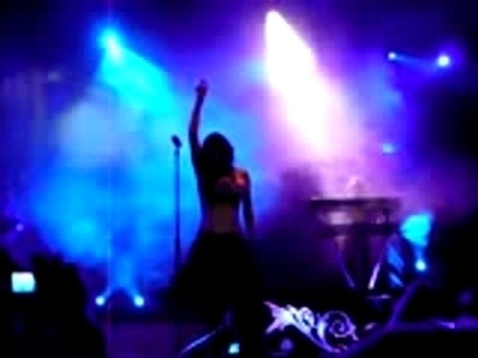Within Temptation Live Paris The Howling