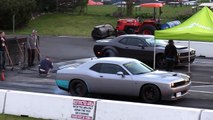 The difference between Demon and Hellcat - 1/4 mile drag race