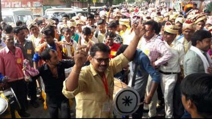 Wonderful 337 bridegrooms who took out a procession together in Kanpur