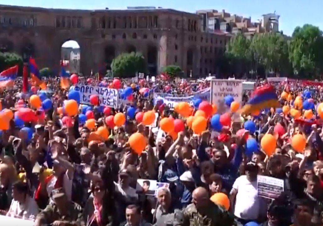 Crowds Gather in Yerevan as Parliament Prepares to Vote on New PM