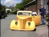 Howard Stableford meets the owener of a custom made Hotrod