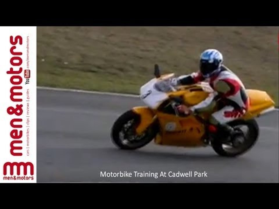 Motorbike Training At Cadwell Park